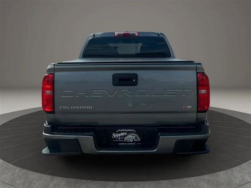 Used 2021 Chevrolet Colorado Z71 AWD/4WD image 4