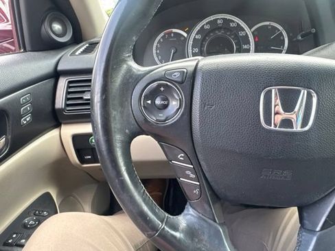 Used 2015 Honda Accord EX-L image 17
