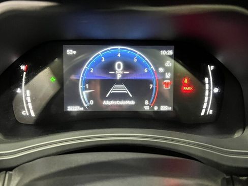 Used 2025 Toyota Grand Highlander AWD image 34