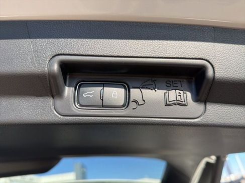 New 2026 Ford Explorer ST-Line image 17