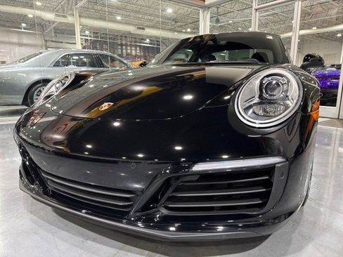 Used 2018 Porsche 911 Carrera image 27