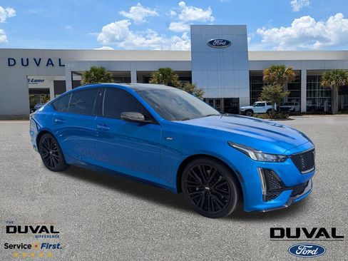 Used 2024 Cadillac CT5 V w/ Platinum Package RWD image 1