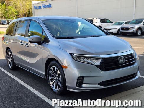 Used 2023 Honda Odyssey EX-L image 1