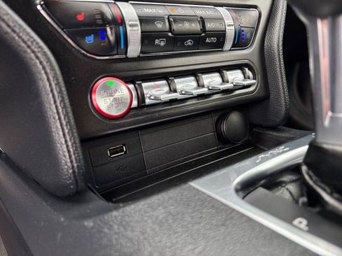 Used 2022 Ford Mustang GT Premium w/ Ford Safe & Smart Package RWD image 31