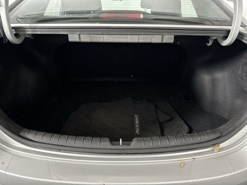 Used 2020 Hyundai Accent SE image 25