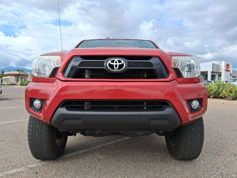 Used 2015 Toyota Tacoma PreRunner w/ TRD Sport Package RWD image 10