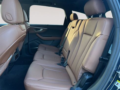 New 2026 Audi Q7 3.0T Premium Plus image 13