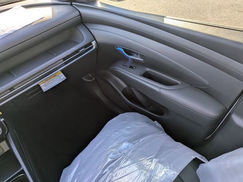 New 2026 Hyundai Santa Cruz SEL FWD image 17
