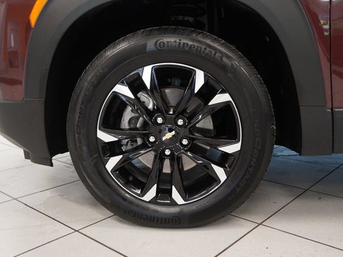 Used 2023 Chevrolet TrailBlazer LT w/ Convenience Package AWD/4WD image 15
