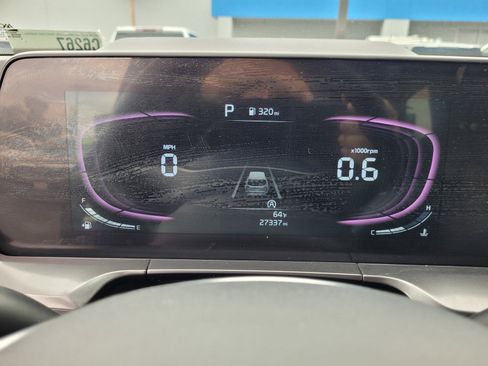 Used 2025 Kia Telluride S AWD/4WD image 24