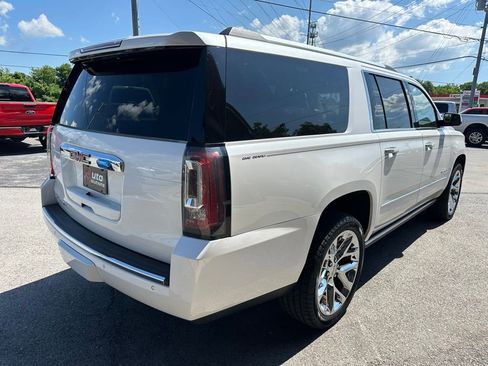 Used 2018 GMC Yukon XL Denali w/ Denali Ultimate Package AWD/4WD image 7