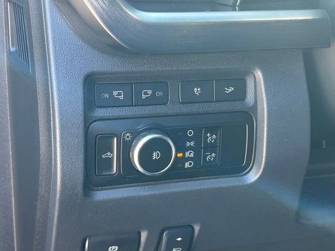 Used 2024 Ford F250 Lariat w/ Sport Appearance Package image 39