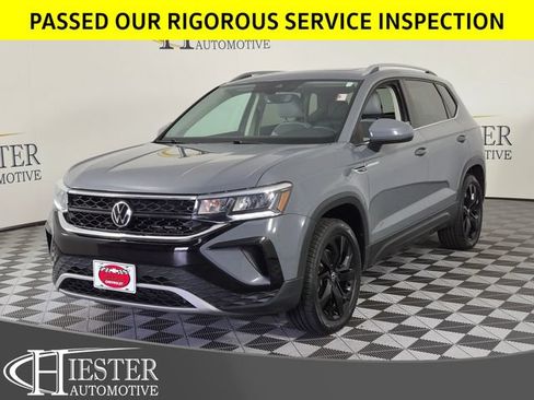 Used 2022 Volkswagen Taos SE AWD/4WD image 4