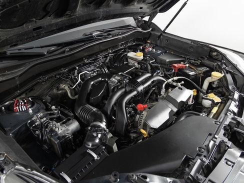 Used 2017 Subaru Forester 2.5i Touring image 42