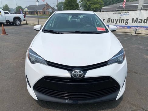 Used 2018 Toyota Corolla LE FWD image 7