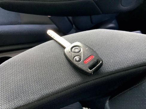 Used 2011 Honda CR-V SE image 15