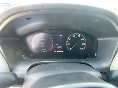 New 2026 Honda HR-V LX image 14