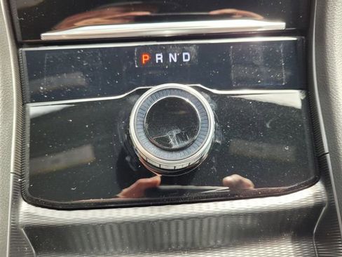 Used 2025 Jeep Grand Cherokee Limited w/ Black Appearance Package image 25