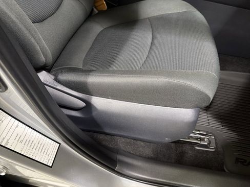 Used 2025 Toyota RAV4 LE image 37