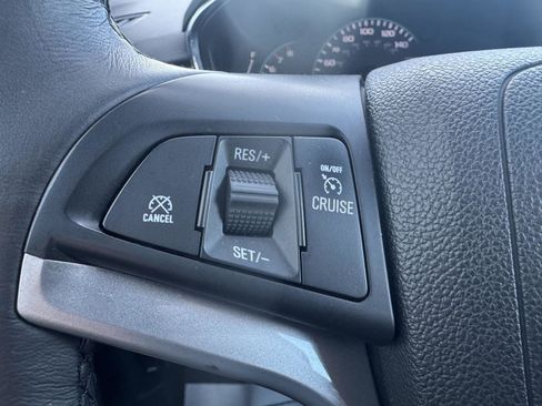 Used 2017 Chevrolet Trax LT w/ LT Convenience Package image 14