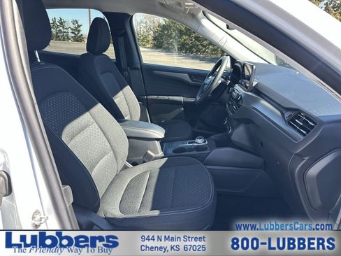 Used 2025 Ford Escape Active image 20
