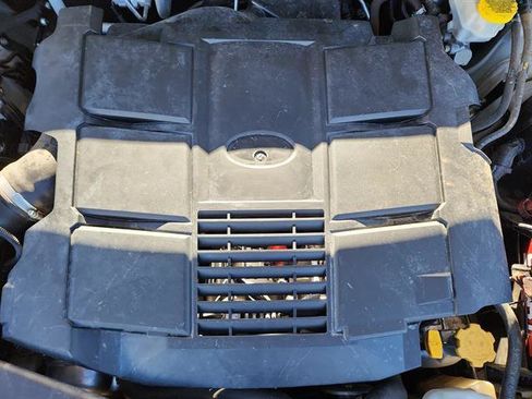 Used 2018 Subaru Outback 3.6R Touring w/ Popular Package #3 image 26