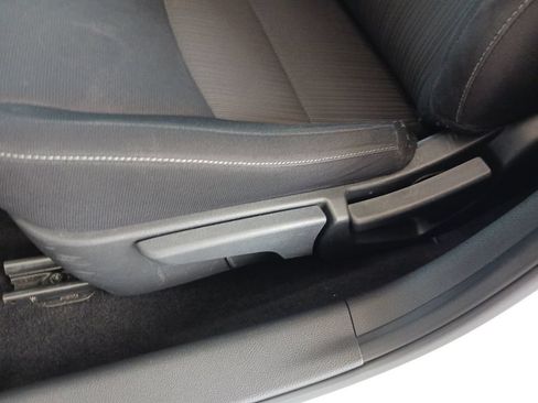 Used 2024 Nissan Sentra SV FWD image 29