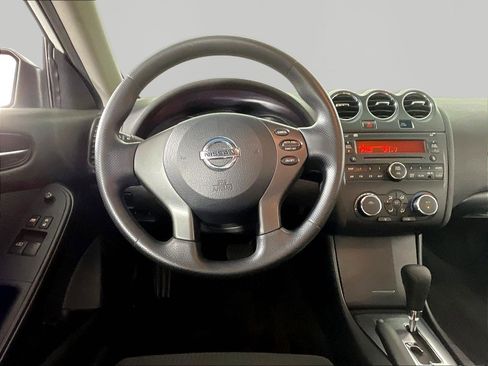 Used 2013 Nissan Altima 2.5 S FWD image 8
