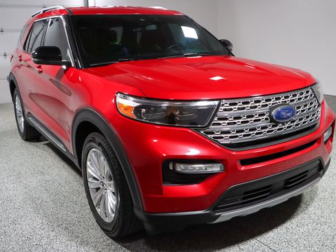 Used 2020 Ford Explorer Limited w/ Class III Trailer Tow Package image 5