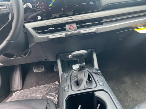 New 2026 Kia K4 EX FWD image 11