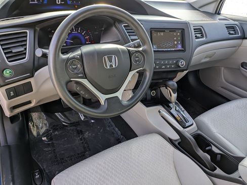 Used 2014 Honda Civic LX image 10