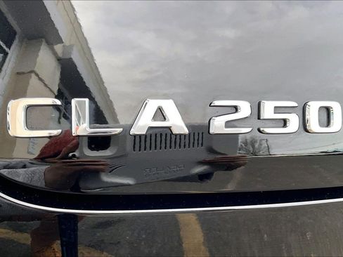 Certified 2023 Mercedes-Benz CLA 250 4MATIC image 33