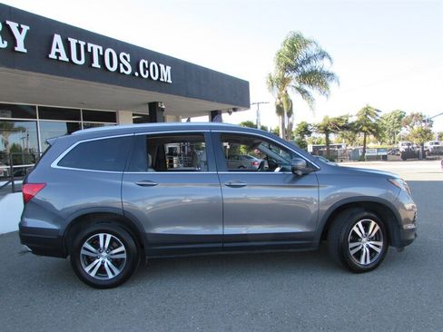 Used 2018 Honda Pilot EX-L image 8