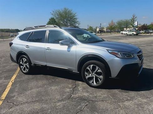 Used 2022 Subaru Outback Limited image 10