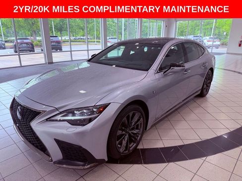 Used 2023 Lexus LS 500 F Sport w/ Accessory Package (Z2) AWD/4WD image 3