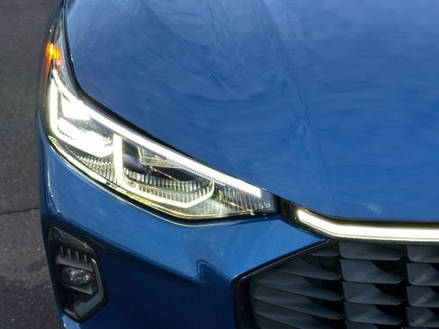 Used 2023 Ford Escape Platinum w/ Class II Trailer Tow Package image 29