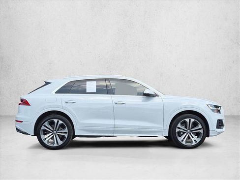 Used 2020 Audi Q8 Premium Plus w/ Premium Plus Package AWD/4WD image 4