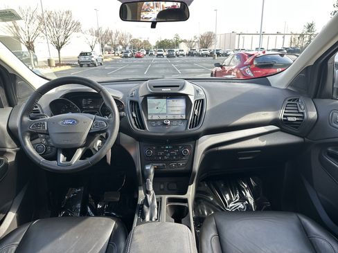 Used 2017 Ford Escape SE w/ SE Leather Comfort Package image 29