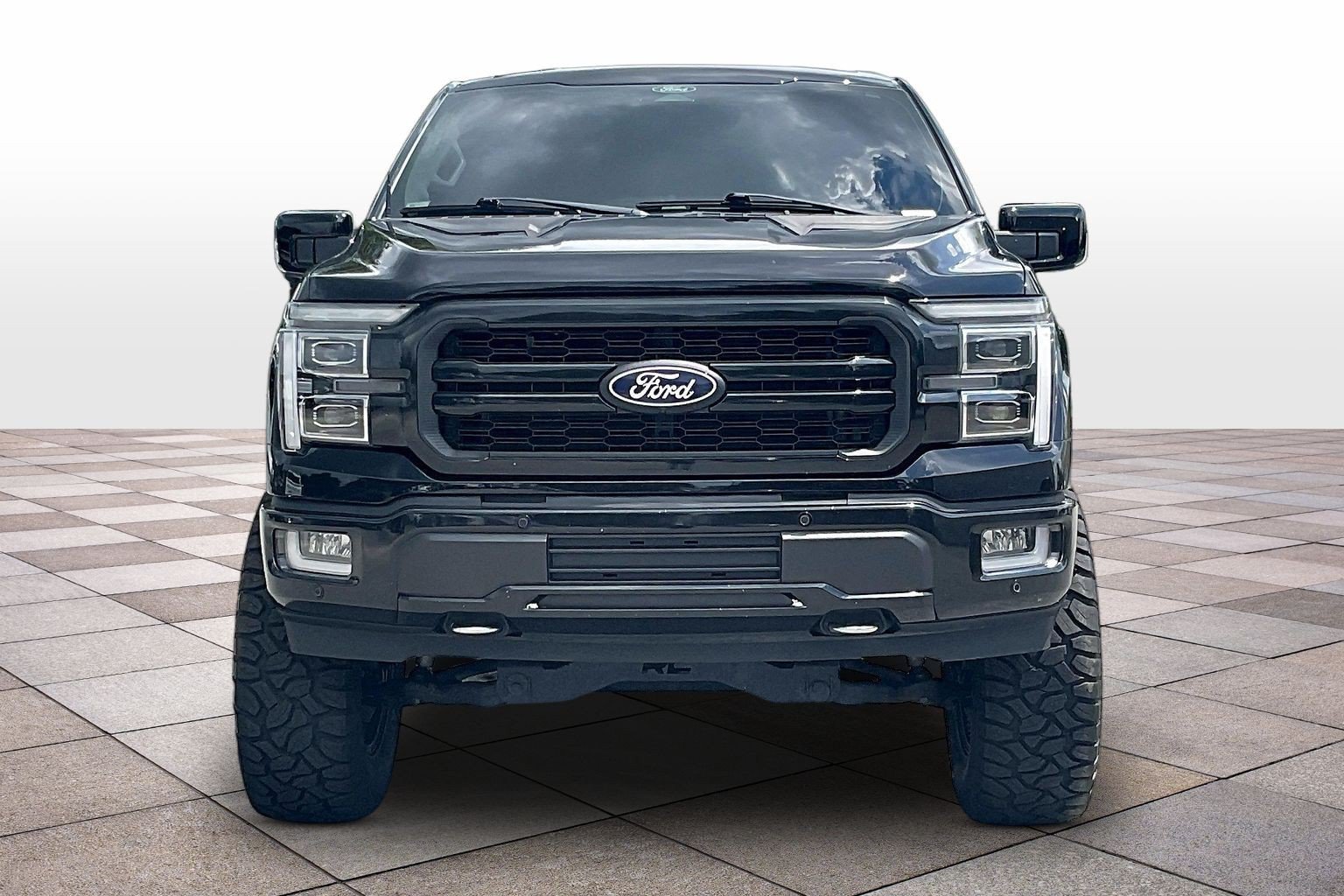 Used 2024 Ford F150 Lariat w/ Mobile Office Package AWD/4WD image 3