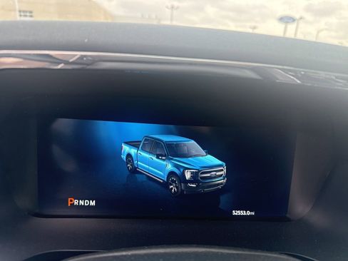 Used 2023 Ford F150 Lariat w/ Equipment Group 502A High image 4