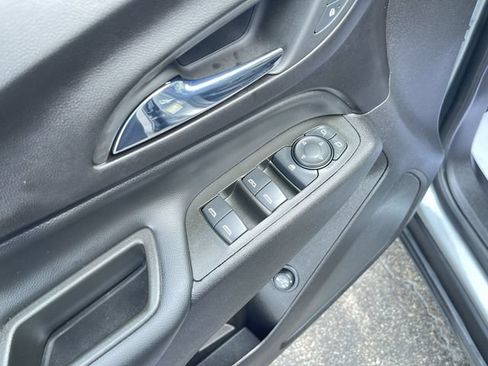 Certified 2024 Chevrolet Equinox LT FWD image 22