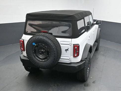 New 2025 Ford Bronco Outer Banks w/ Sasquatch Package image 22