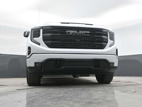 New 2026 GMC Sierra 1500 Elevation w/ Elevation Premium Package image 44