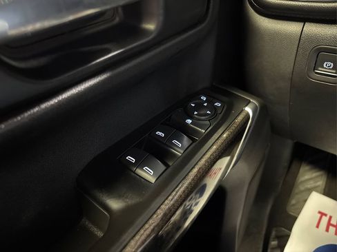 Used 2020 Chevrolet Silverado 1500 LT w/ All-Star Edition AWD/4WD image 38