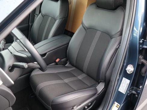 Used 2026 MAZDA CX-50 AWD 2.5 S w/ Preferred Pkg image 6