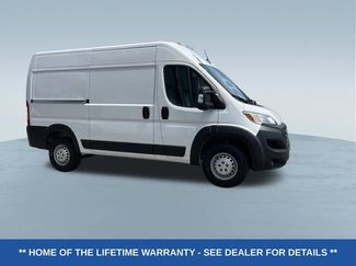 Used 2024 RAM ProMaster 2500 w/ Convenience Group FWD video 2