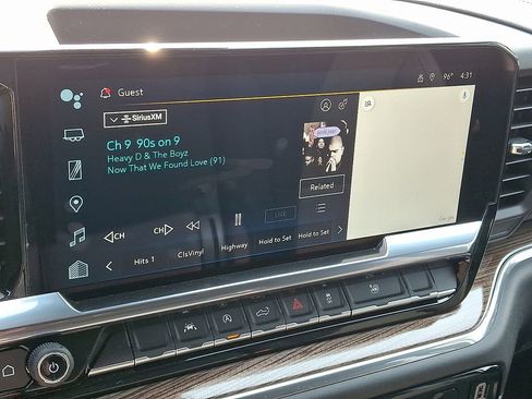 Used 2025 Chevrolet Silverado 1500 LT image 17