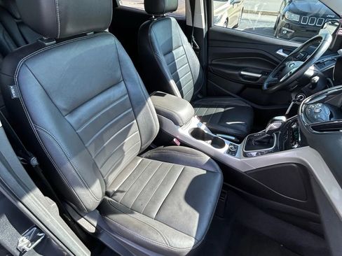 Used 2013 Ford Escape SEL image 22