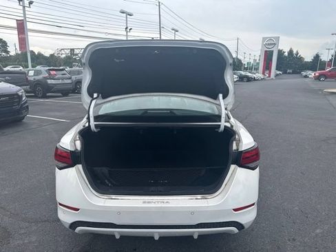 Certified 2023 Nissan Sentra SV w/ All-Weather Package FWD image 9