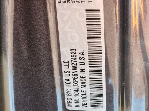 Used 2022 Jeep Wrangler Unlimited Sahara w/ Cold Weather Group image 24